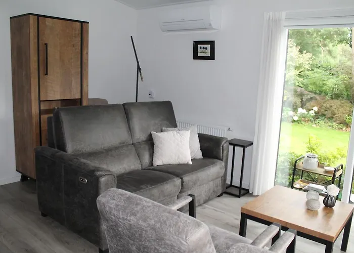 Japanse Bostuin Met Wifi Chalet